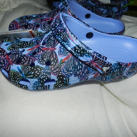 Crocs Purple Unisex-Adult  with Butterfly size BNWT!!🆕📦⌚🏃💨⚡🚚 - Picture 7 of 15